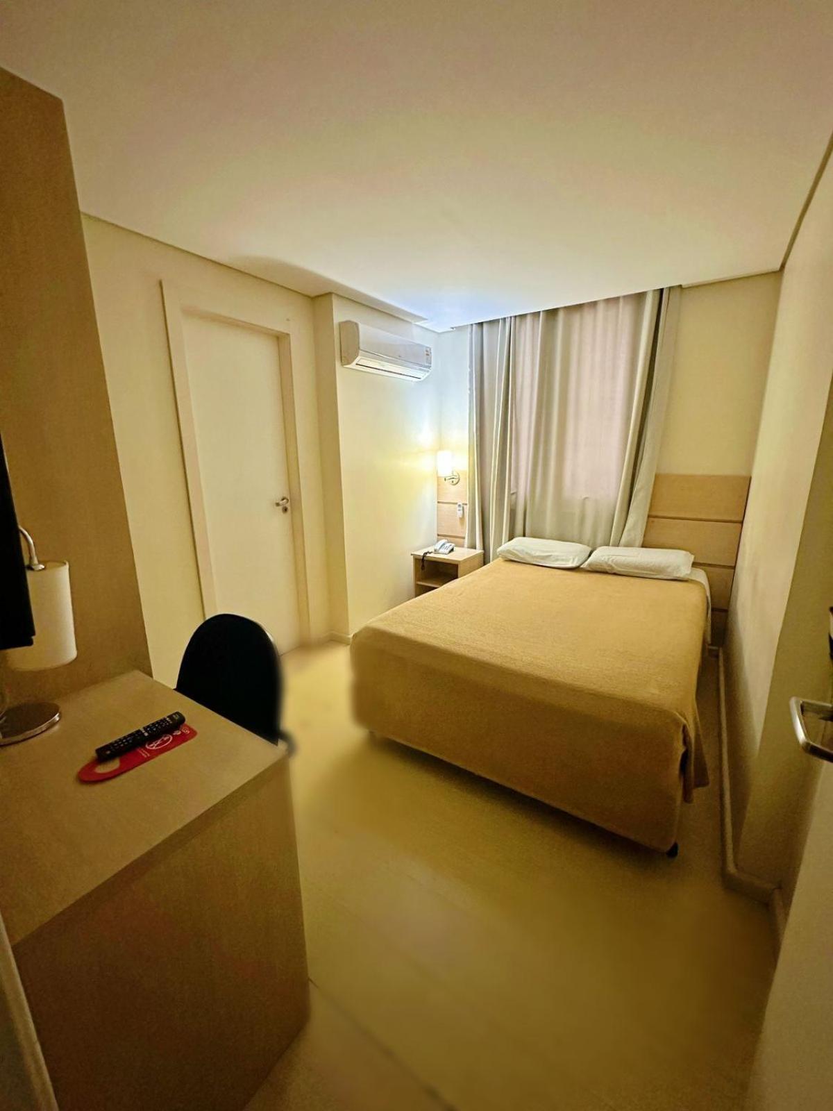 Umbu Hotel Porto Alegre - Centro Histórico - Prox Aeroporto 15min Habitación foto