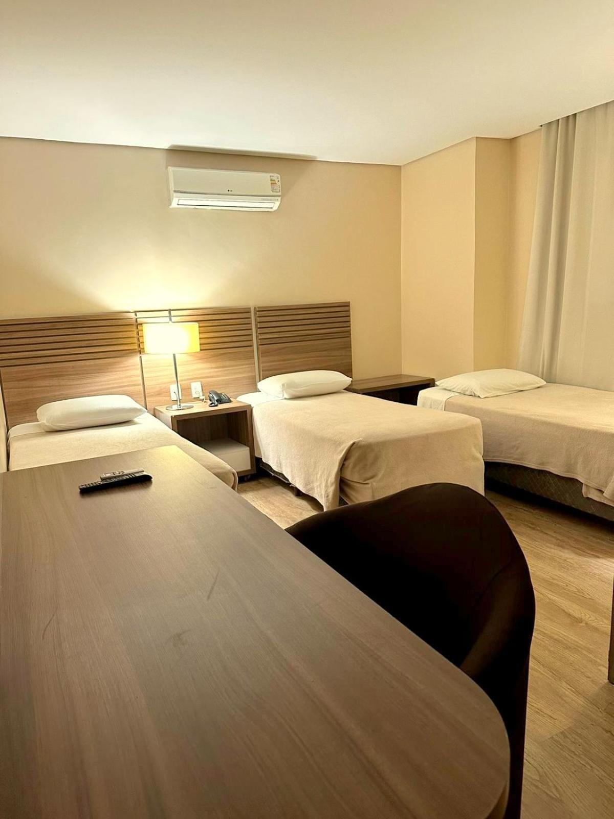 Umbu Hotel Porto Alegre - Centro Histórico - Prox Aeroporto 15min Habitación foto