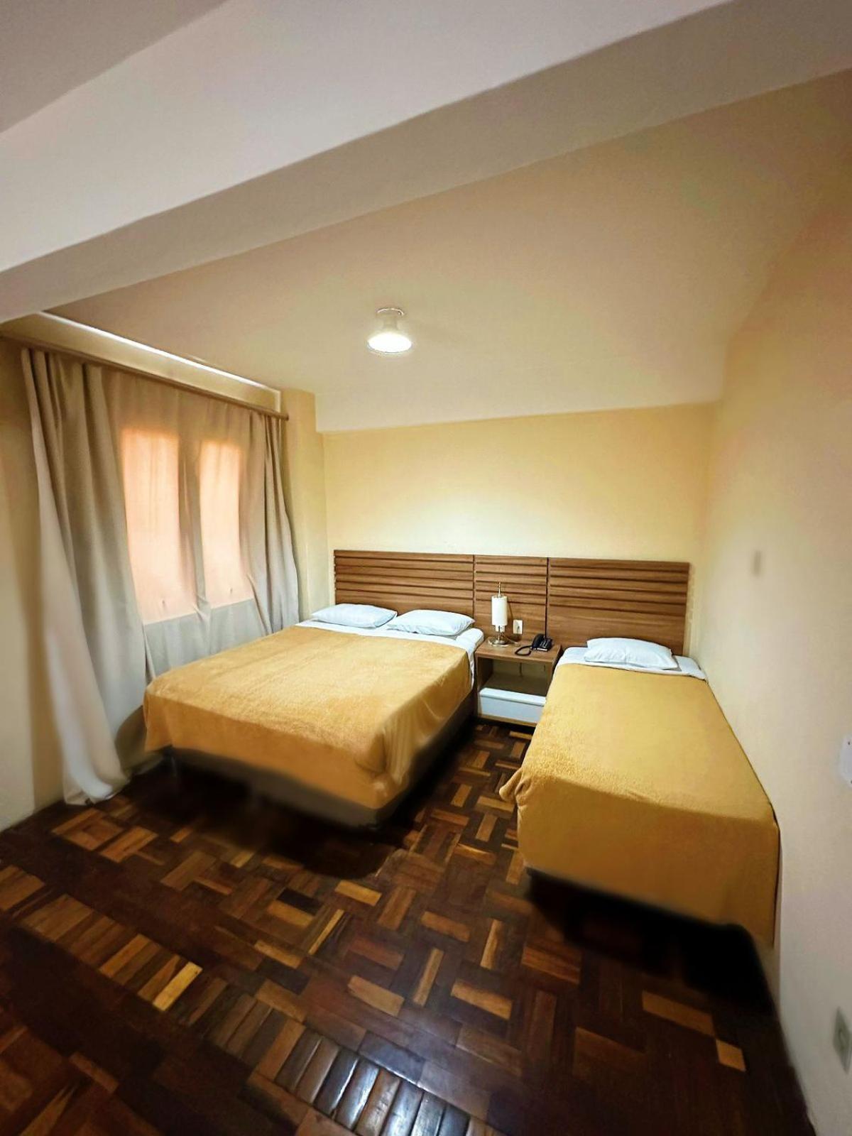Umbu Hotel Porto Alegre - Centro Histórico - Prox Aeroporto 15min Habitación foto